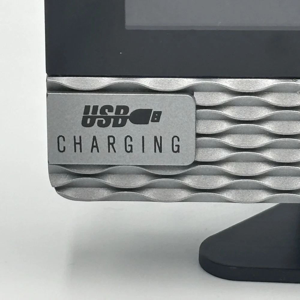 SHARP SPC543 Alarm Time Display Time Projection w 2Amp USB Charger Port Calendar